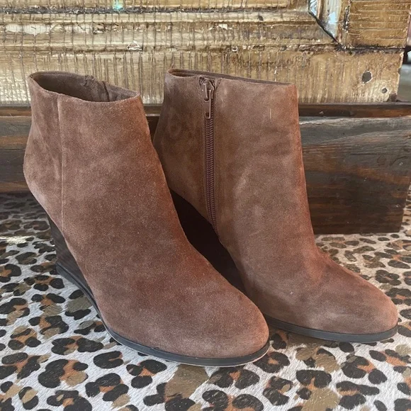 Vince Camuto Shoes Vince Camuto Suede Booties Poshmark